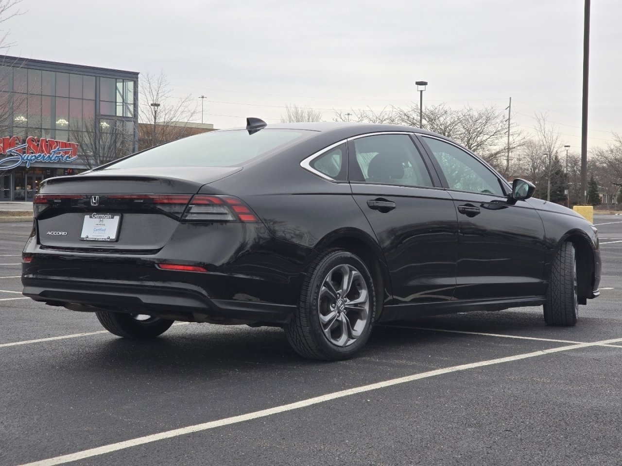 Certified 2023 Honda Accord EX image 18