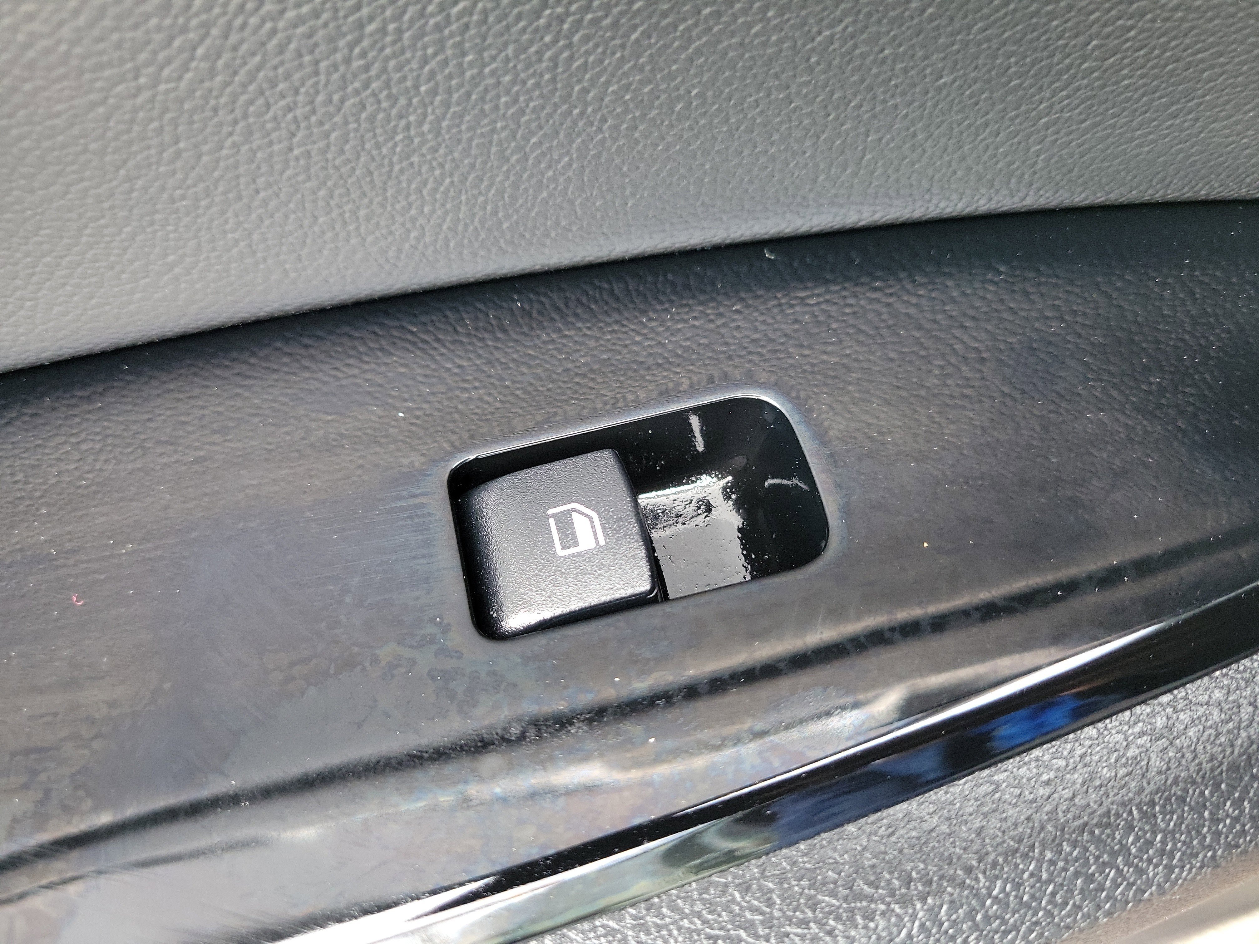 Used 2024 Kia Sportage X-Line w/ X-Line Premium Package image 15