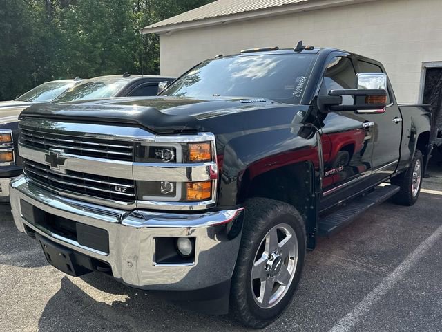Used 2015 Chevrolet Silverado 2500 LTZ w/ Duramax Plus Package AWD/4WD image 13