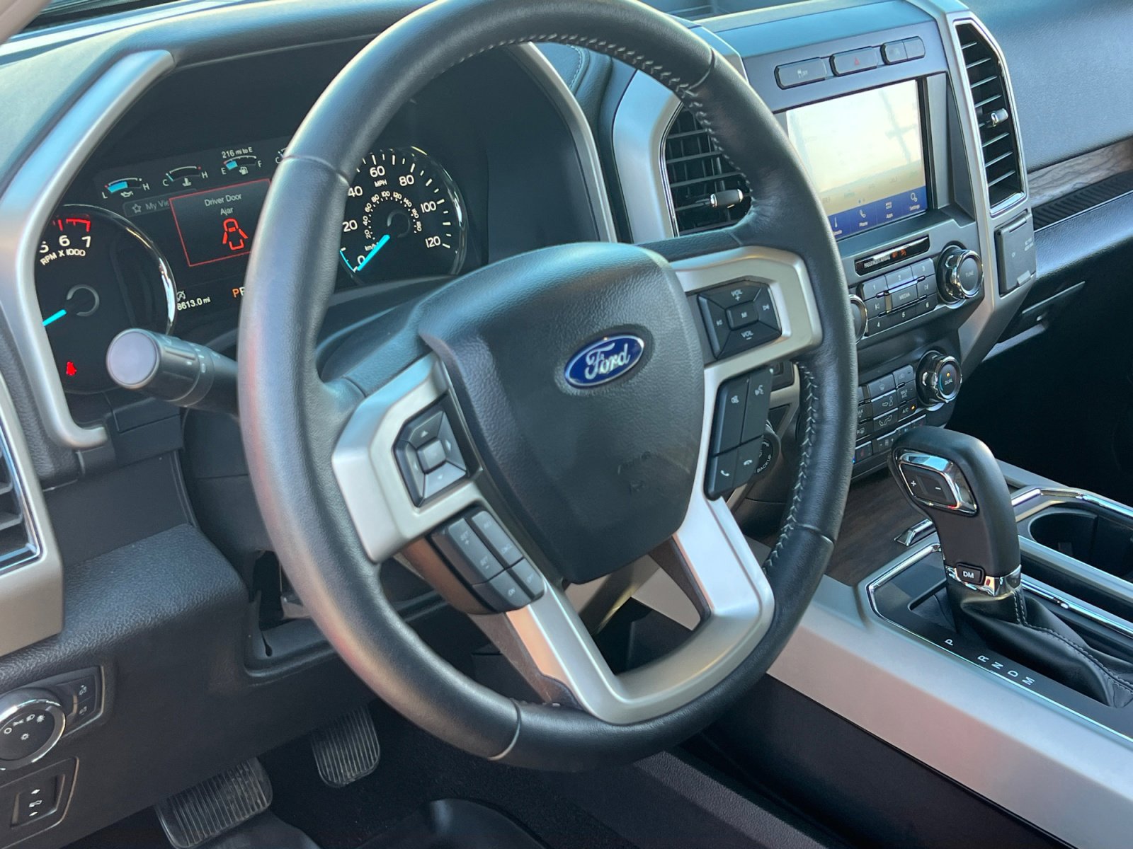 Certified 2020 Ford F150 Lariat image 9