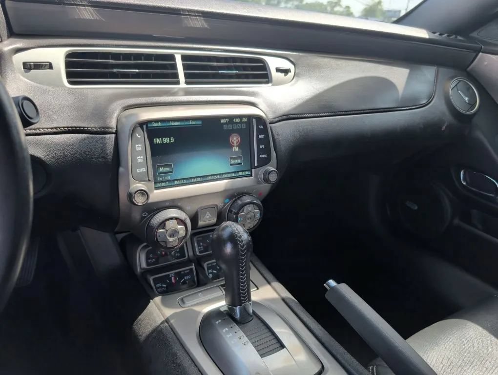 Used 2015 Chevrolet Camaro SS w/ RS Package RWD image 27