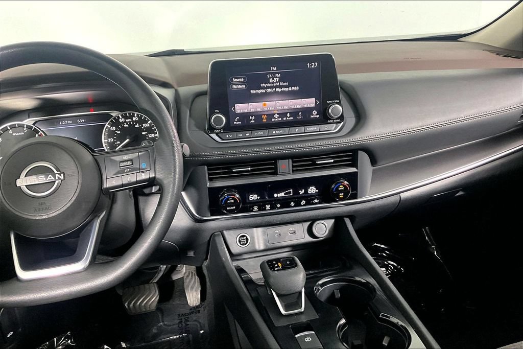 Used 2023 Nissan Rogue SV AWD/4WD image 6