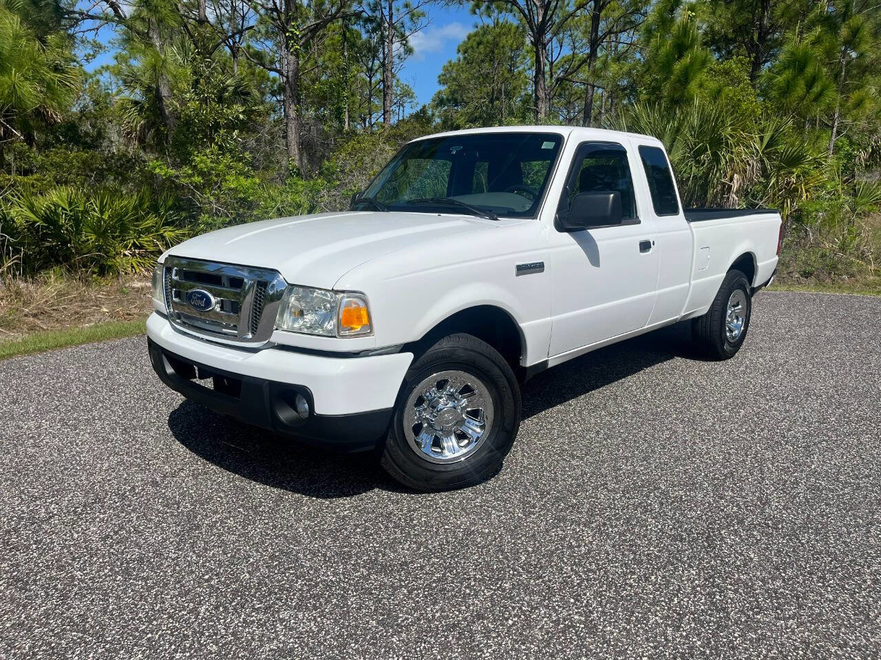 Used 2011 Ford Ranger XLT image 1