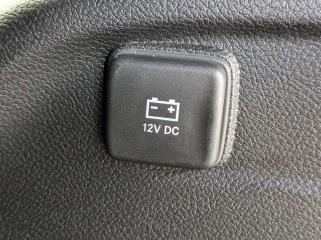 Used 2024 Jeep Grand Cherokee L Laredo image 16