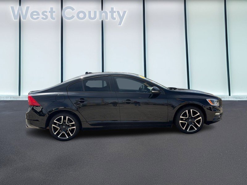 Used 2018 Volvo S60 T5 Dynamic w/ Vision Package image 2