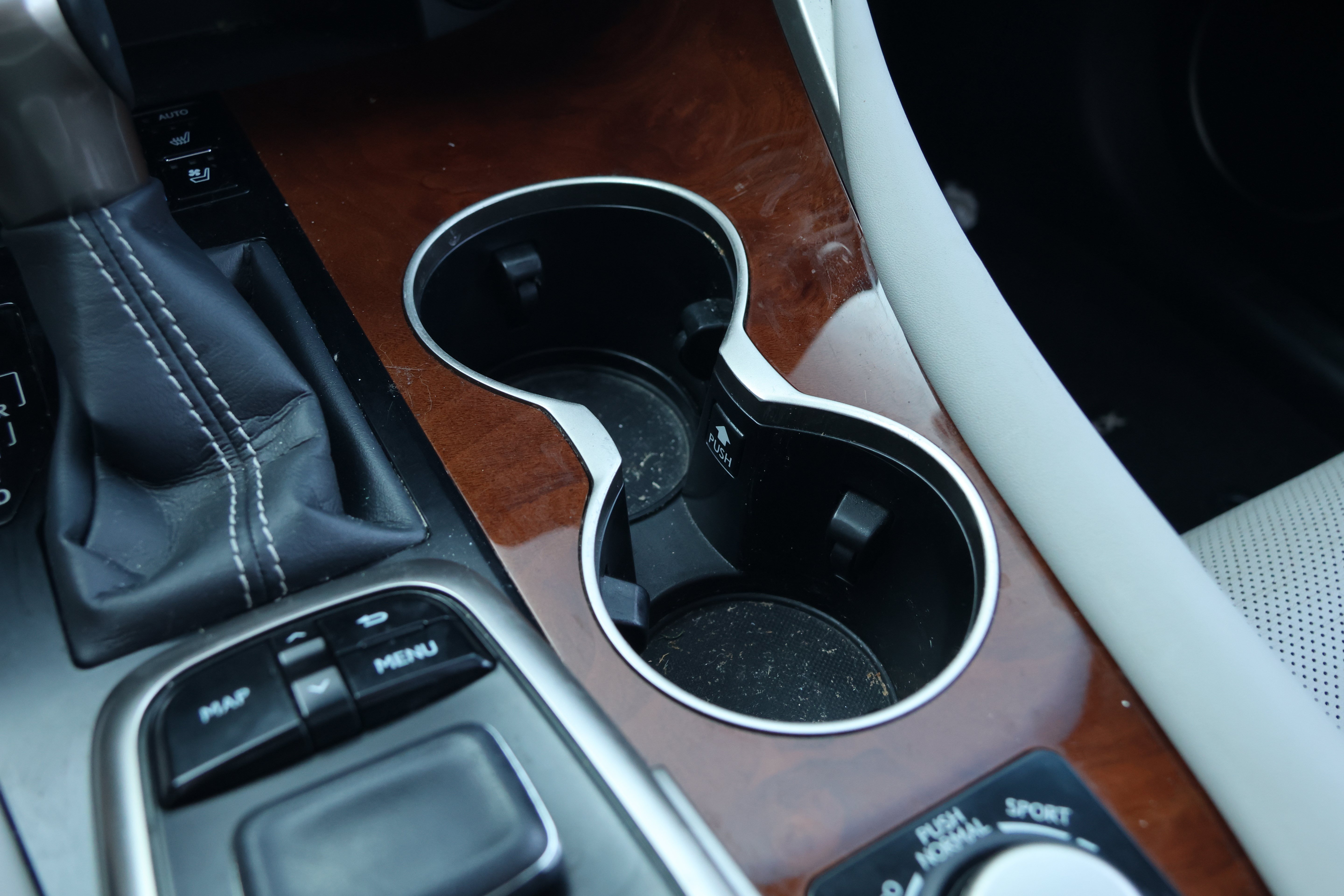Used 2018 Lexus RX 350L FWD image 30