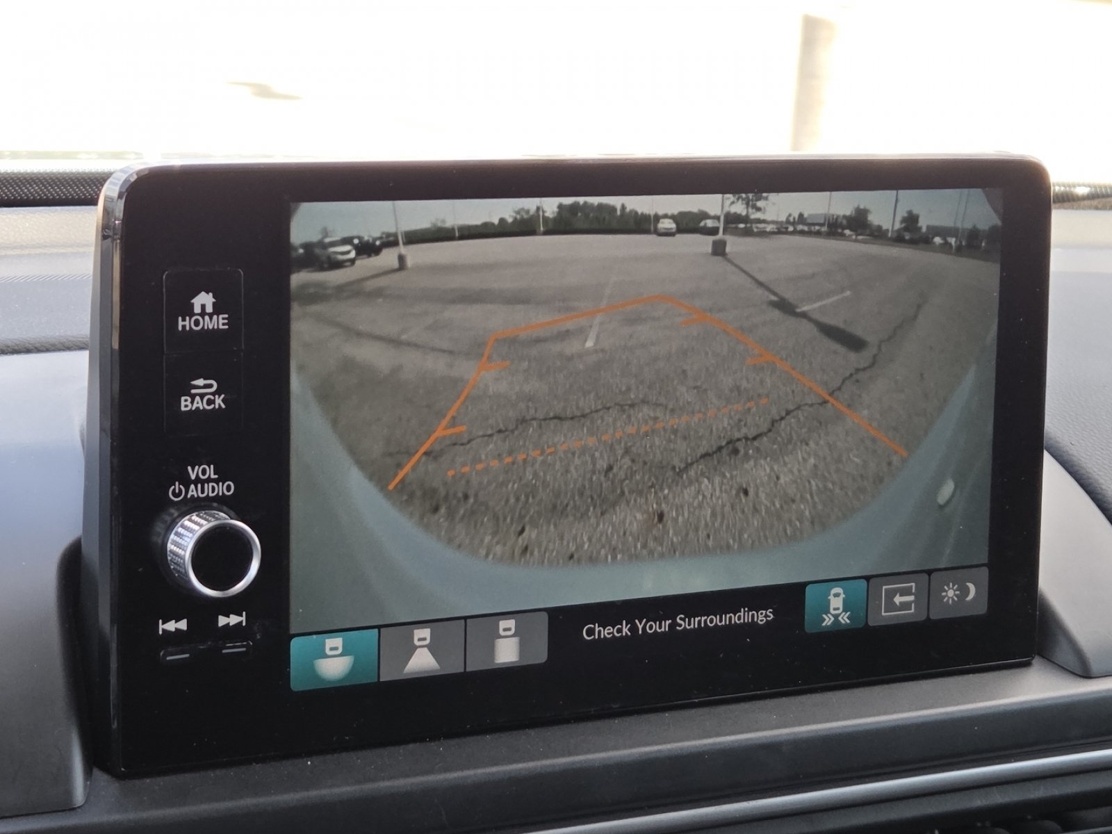 Used 2024 Honda Pilot Touring image 7