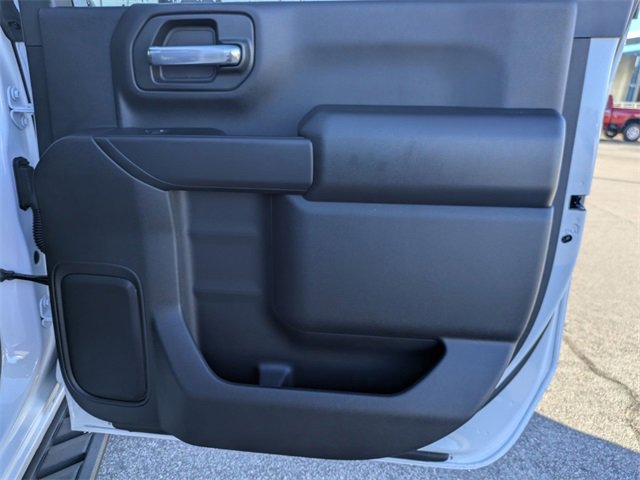New 2026 Chevrolet Silverado 2500 Custom w/ Custom Value Package image 30