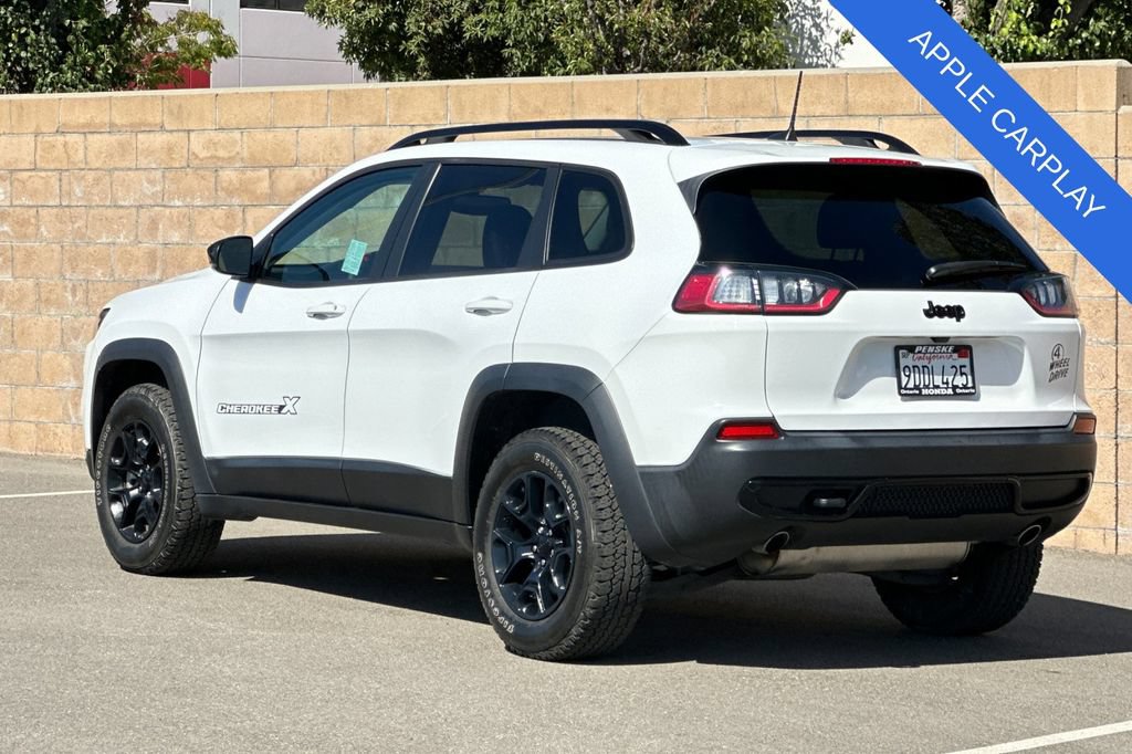 Used 2022 Jeep Cherokee Latitude AWD/4WD image 6