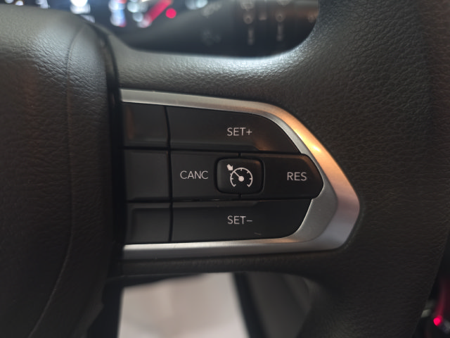Used 2024 Jeep Compass Sport AWD/4WD image 16