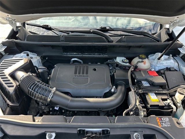 Used 2023 GMC Acadia SLT image 30