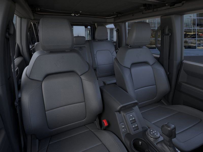 New 2025 Ford Bronco Badlands image 11