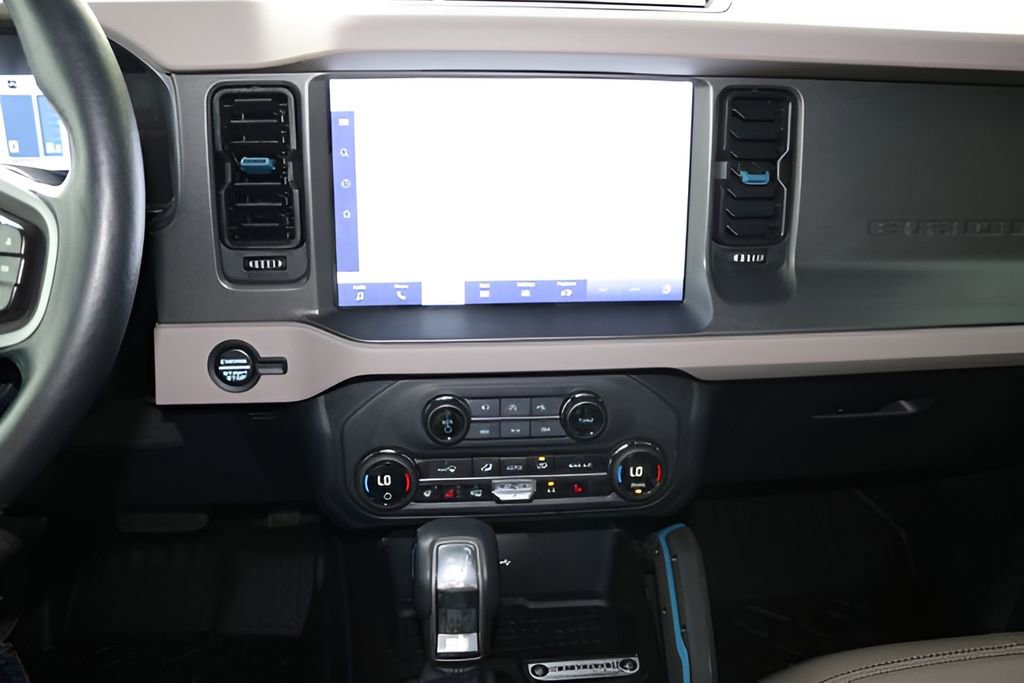 Used 2024 Ford Bronco Wildtrak image 26