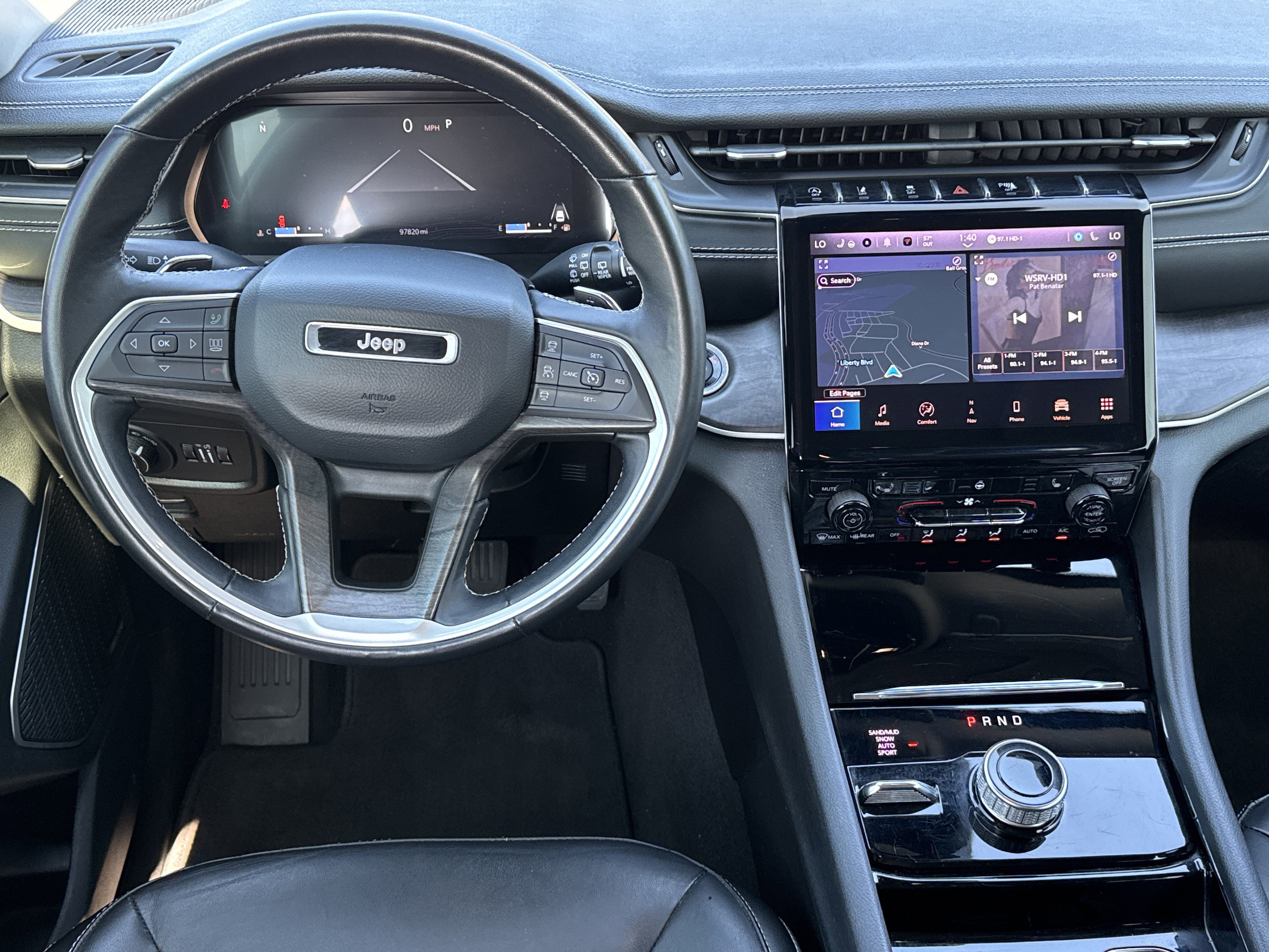 Used 2022 Jeep Grand Cherokee L Limited image 24