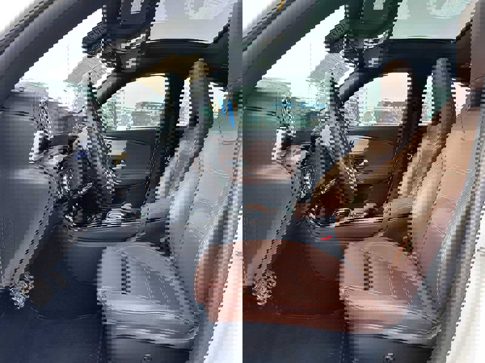 Used 2022 Mercedes-Benz CLA 250 4MATIC image 20