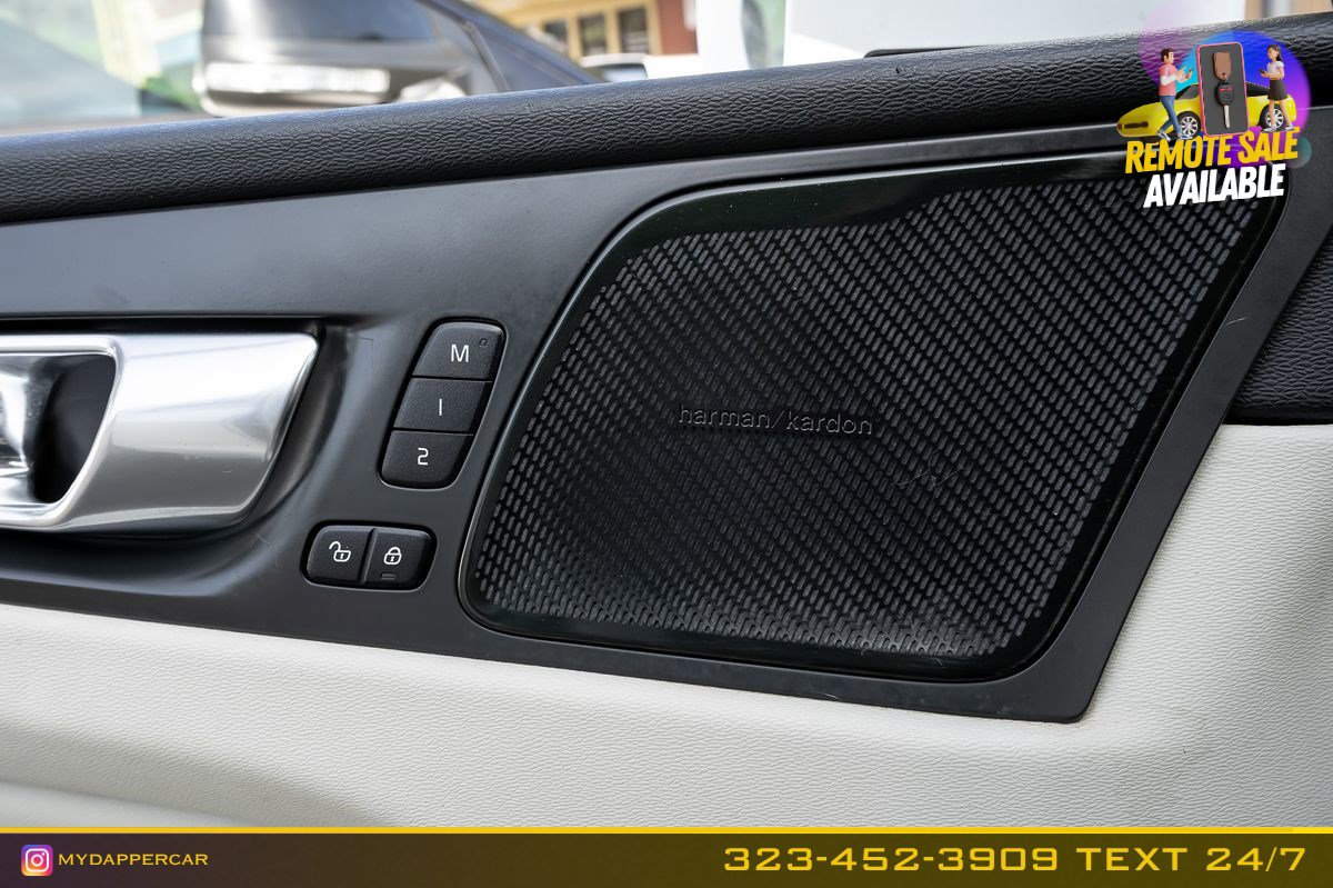 Used 2021 Volvo XC60 T5 Inscription w/ Advanced Package image 28