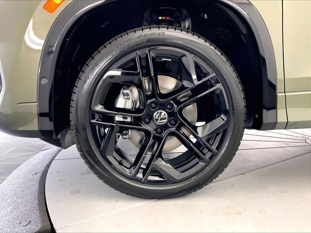 New 2026 Volkswagen Tiguan SE R-Line image 12