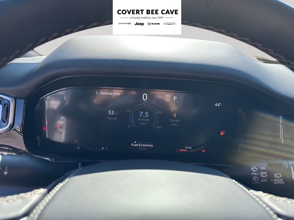 New 2026 Jeep Grand Wagoneer Summit w/ Premium Group III image 40