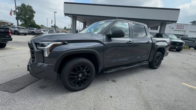 Used 2026 Toyota Tundra SR5 w/ SX Package AWD/4WD image 4