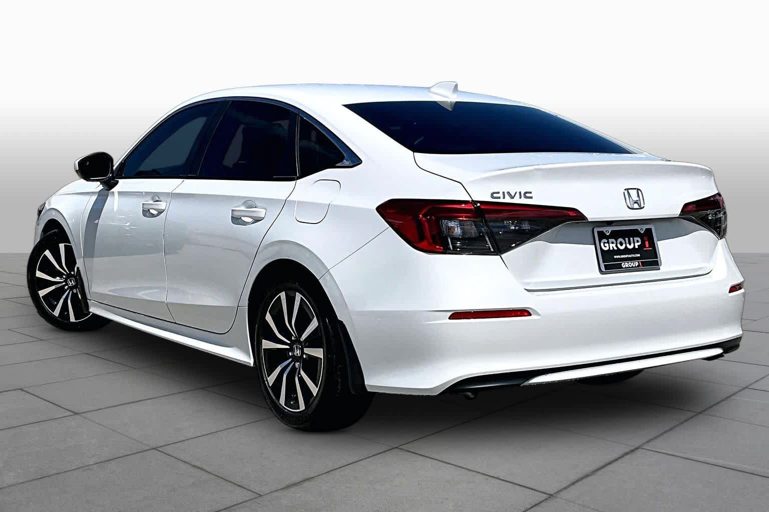 Used 2022 Honda Civic EX image 11