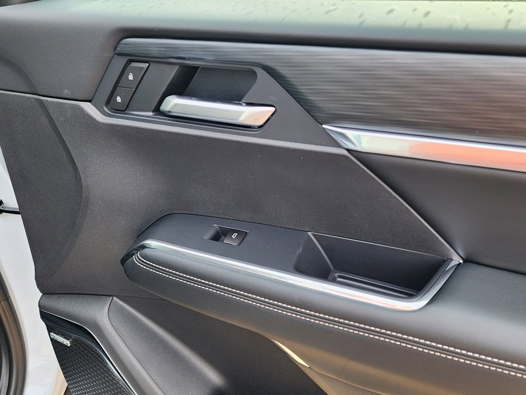 New 2026 GMC Acadia Elevation w/ Black Edition image 39