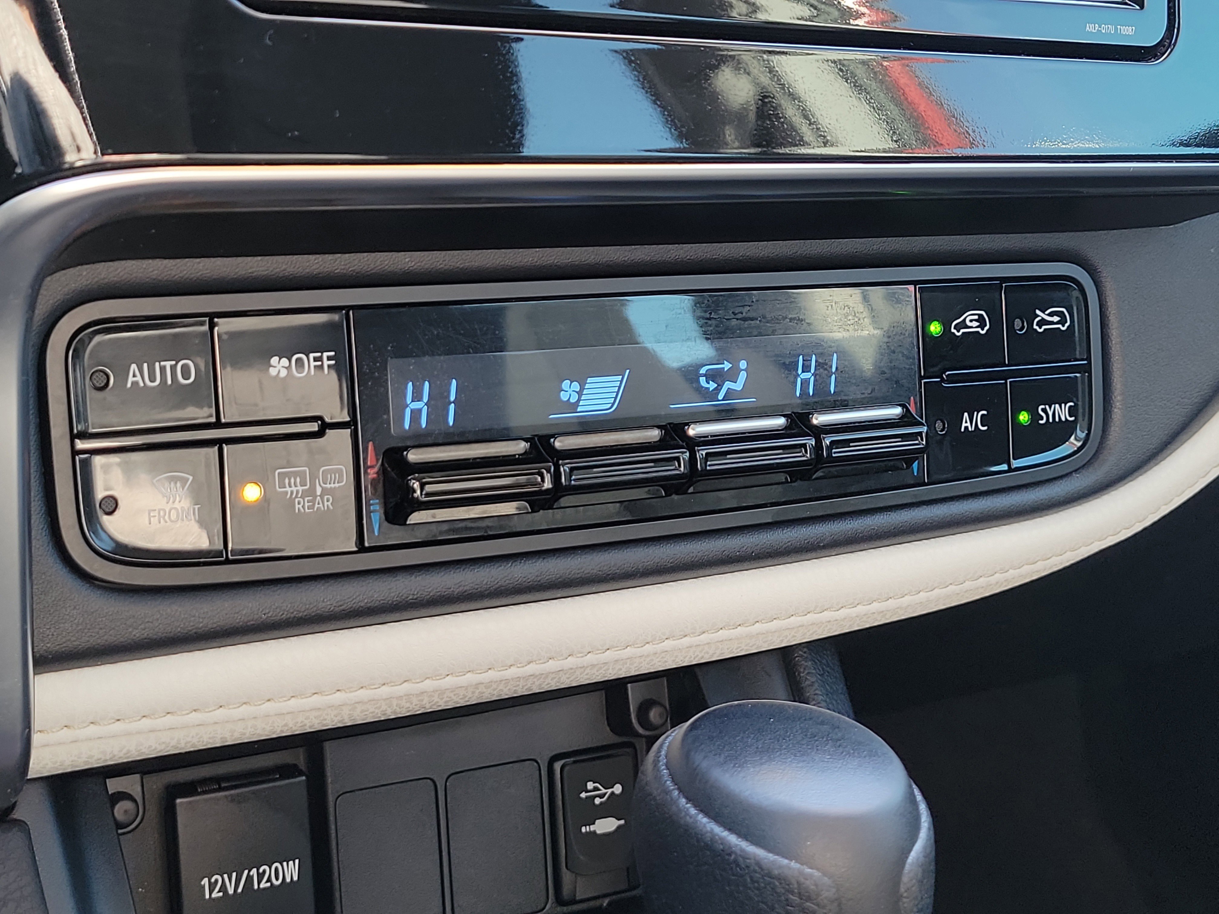 Used 2017 Toyota Corolla iM w/ All-Weather Mat Package image 26