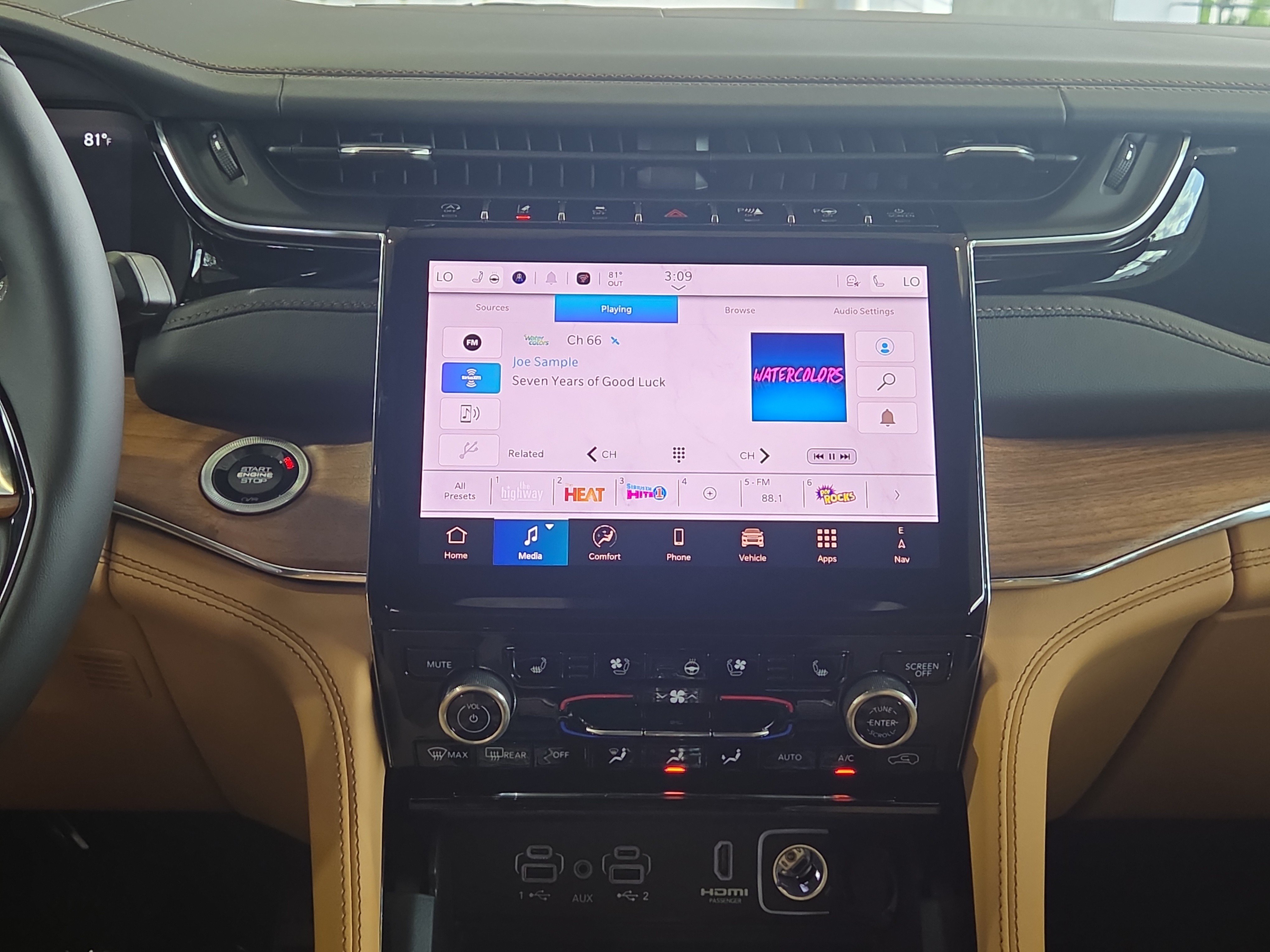 New 2025 Jeep Grand Cherokee Summit AWD/4WD image 19