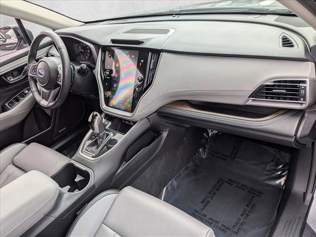 Used 2025 Subaru Outback Limited AWD/4WD image 17