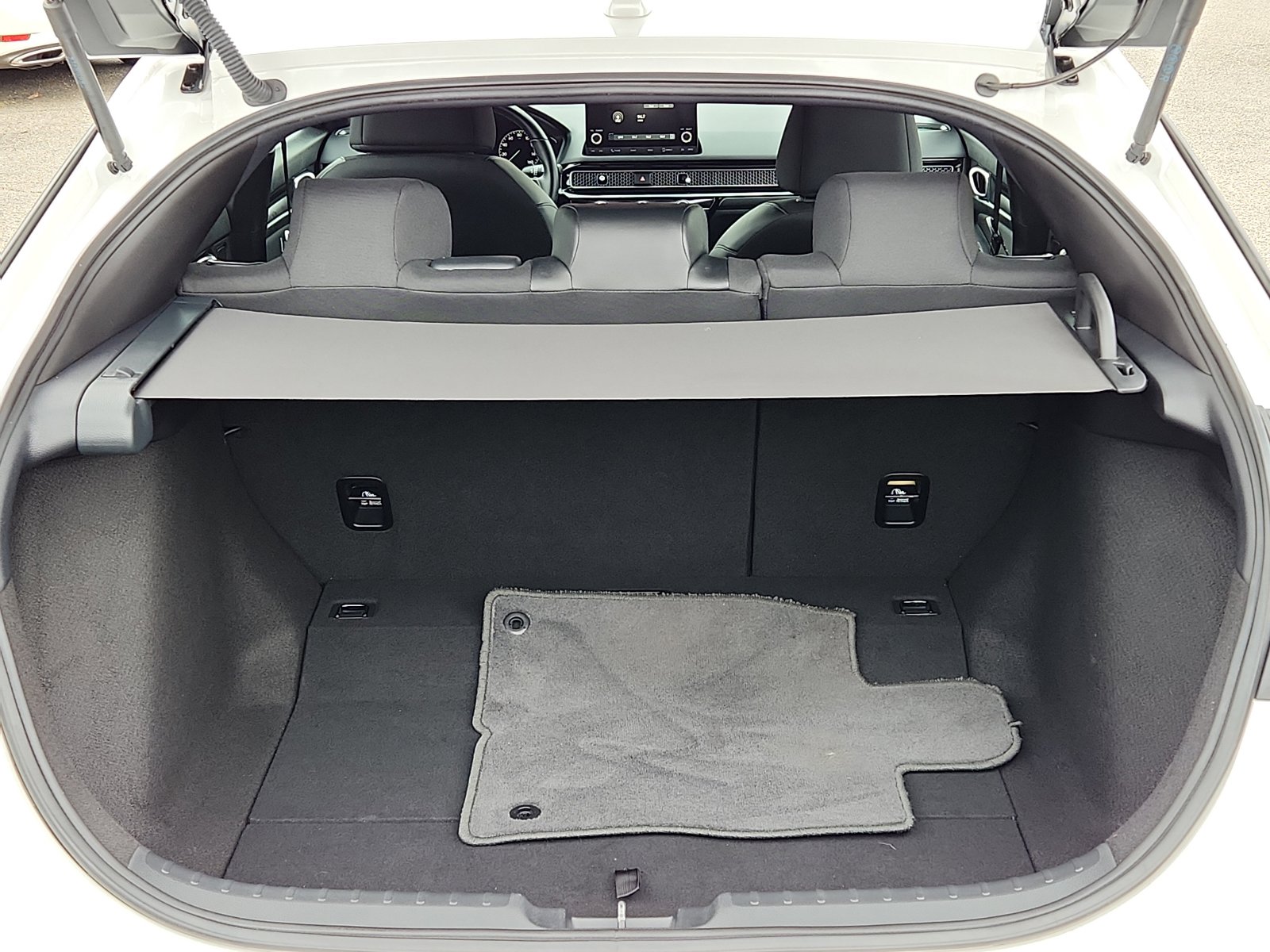 Used 2025 Honda Civic Sport image 27