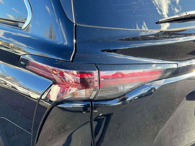 Certified 2024 Toyota Sienna XLE Woodland Edition image 15