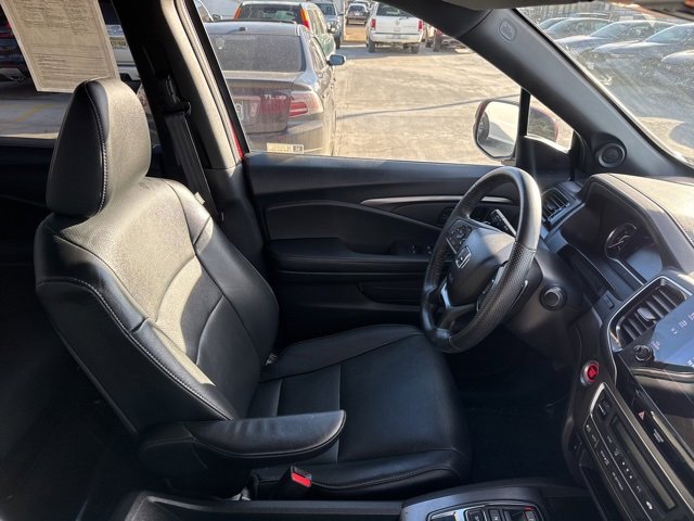 Used 2023 Honda Passport EX-L image 11