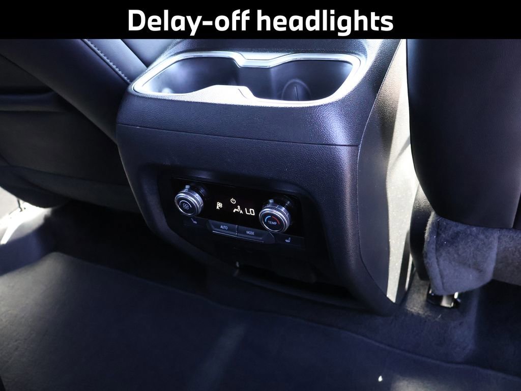 Used 2024 GMC Acadia Elevation w/ Luxury Package image 16