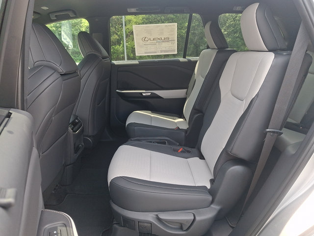 New 2026 Lexus TX 500h AWD image 5