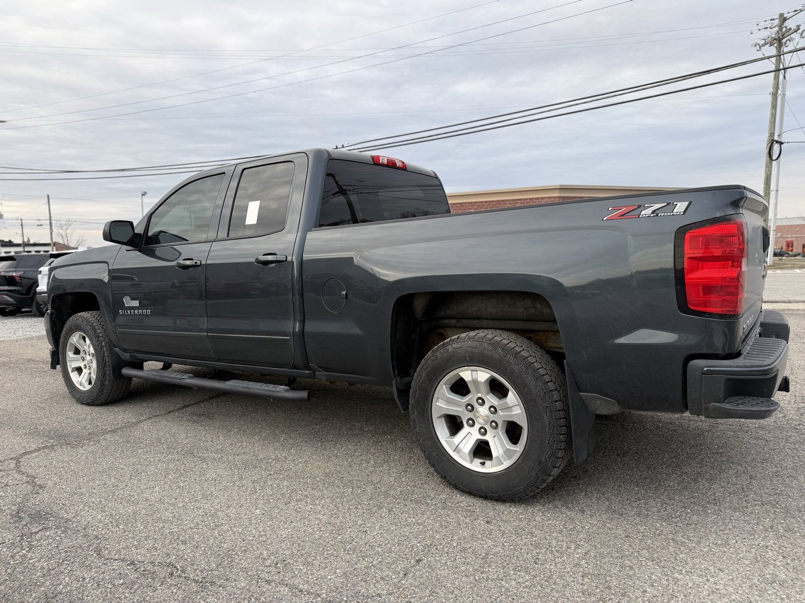 Used 2018 Chevrolet Silverado 1500 LT w/ All Star Edition image 4