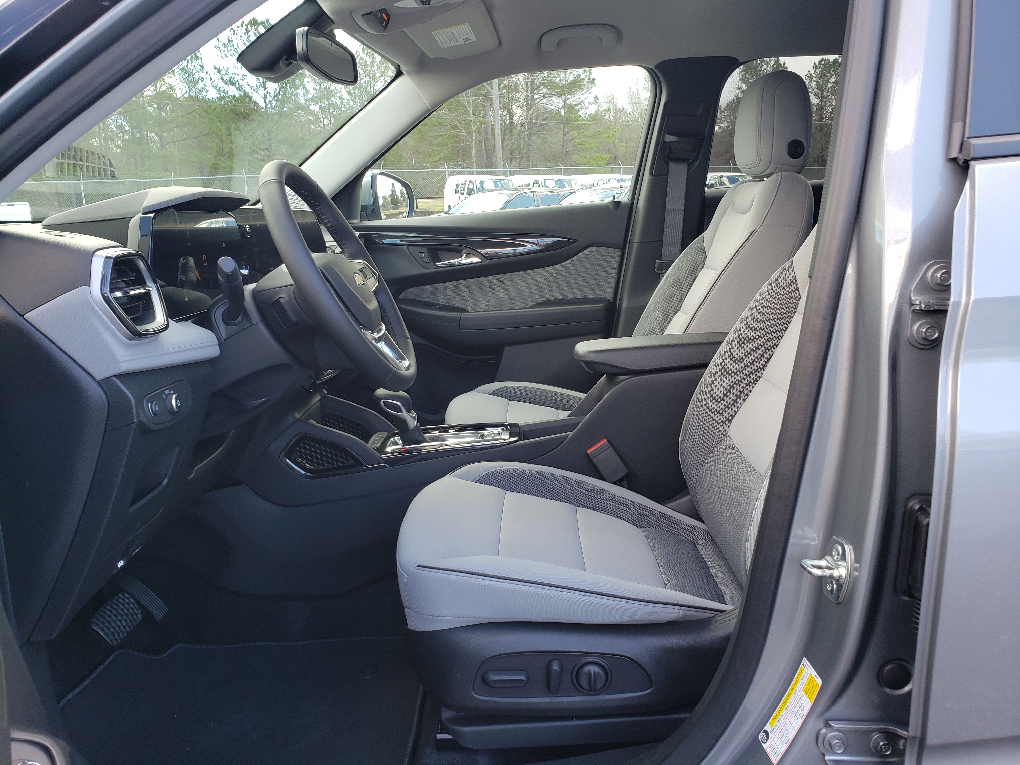 New 2026 Chevrolet TrailBlazer LT w/ Convenience Package image 33