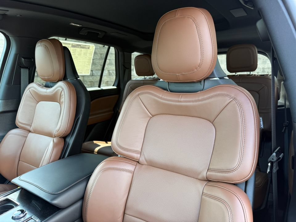 New 2024 Lincoln Aviator Reserve w/ Equipment Group 201A RWD image 9