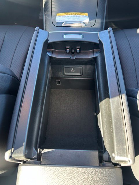New 2027 Mercedes-Benz E 350 4MATIC Sedan image 36
