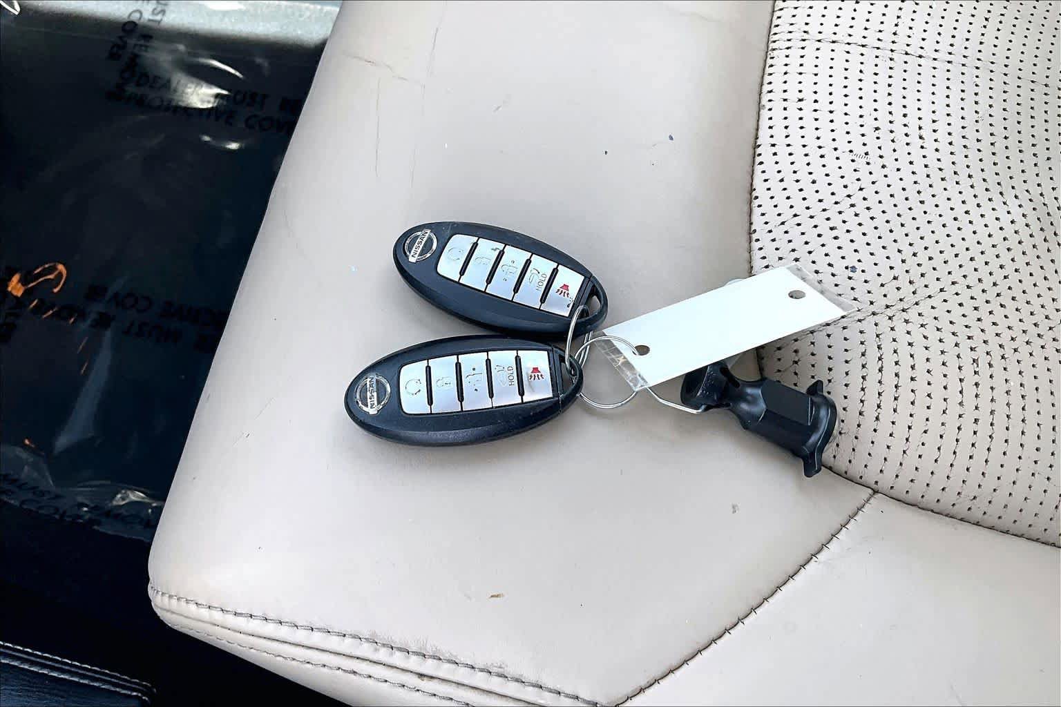 Used 2019 Nissan Armada Platinum w/ Captain's Chairs Package AWD/4WD image 15