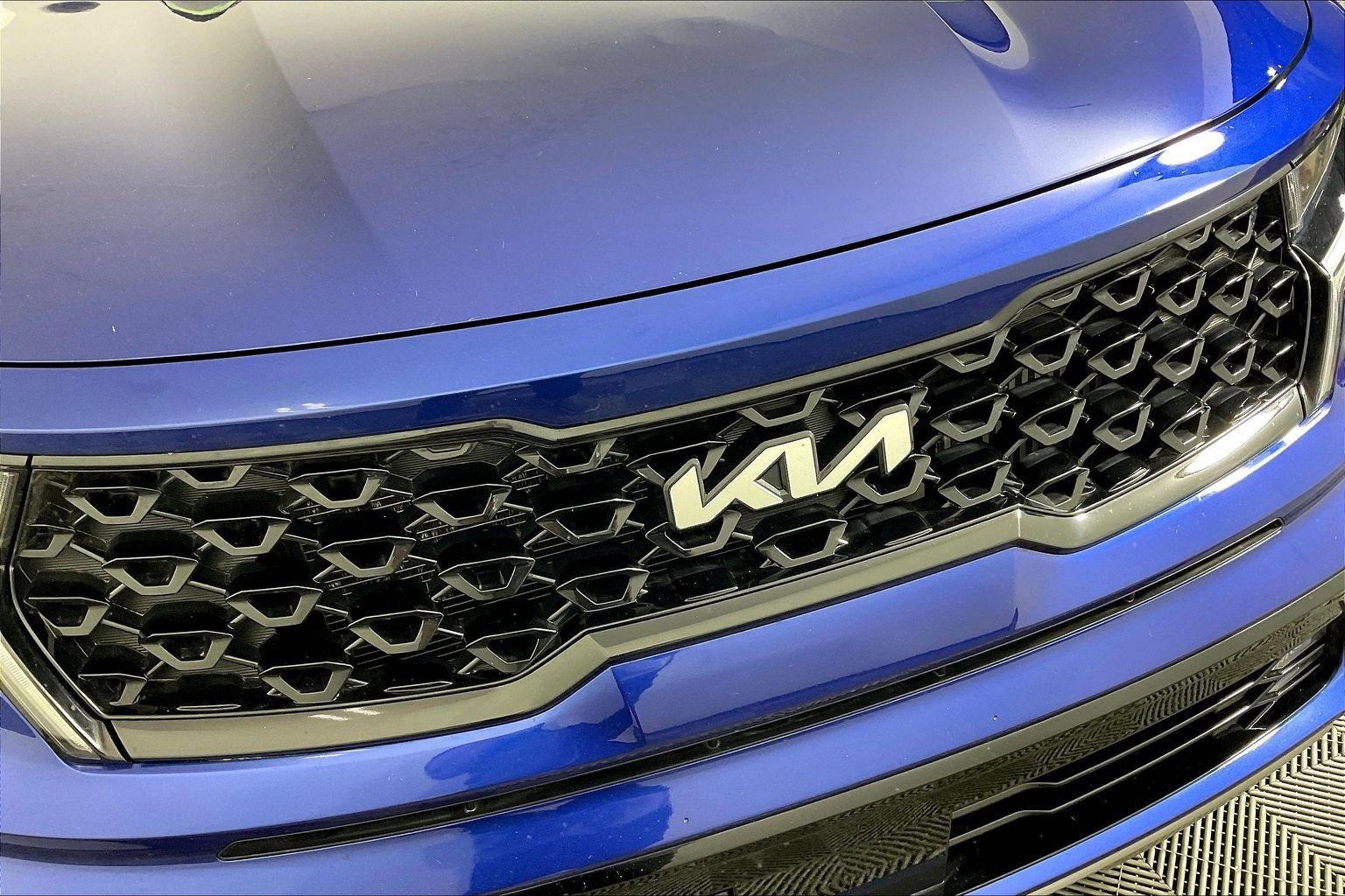 Certified 2023 Kia Sorento SX image 34