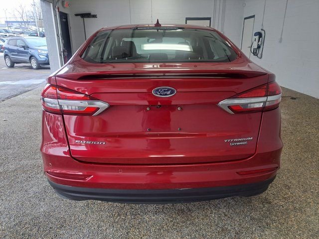 Used 2020 Ford Fusion Titanium image 6