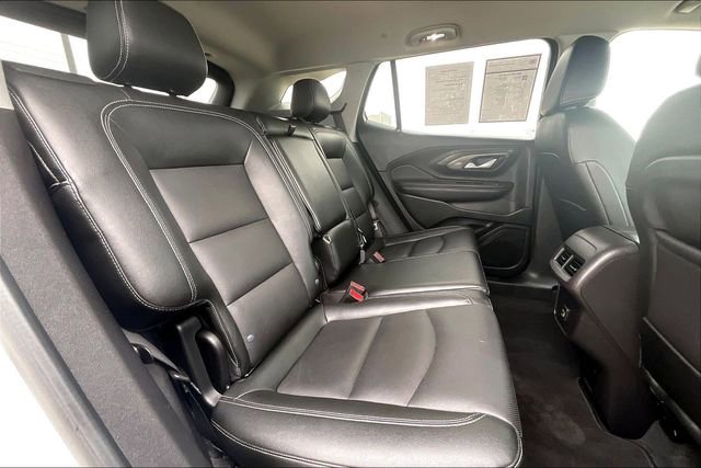 Certified 2024 GMC Terrain SLT image 32