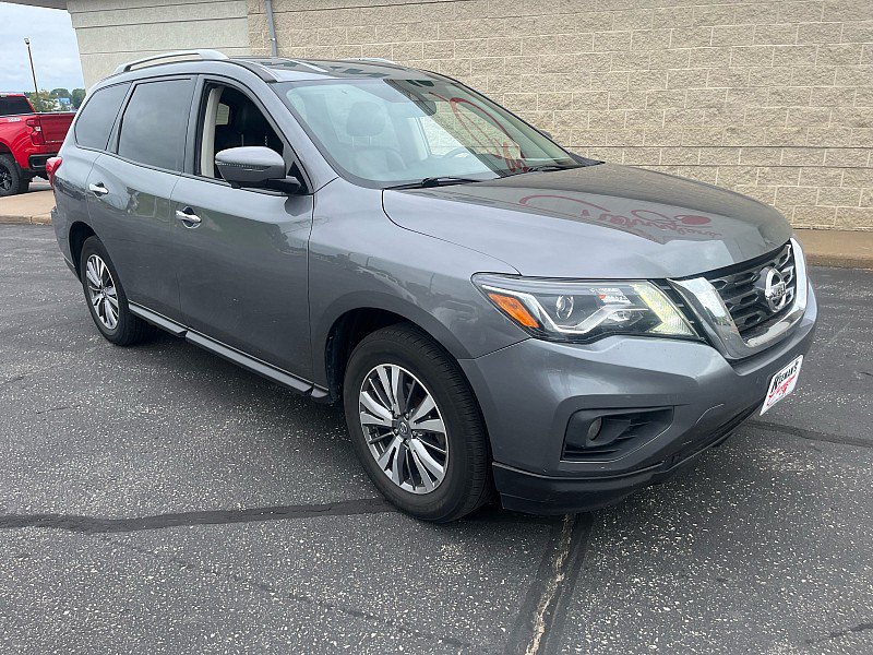 Used 2019 Nissan Pathfinder SL AWD/4WD image 2