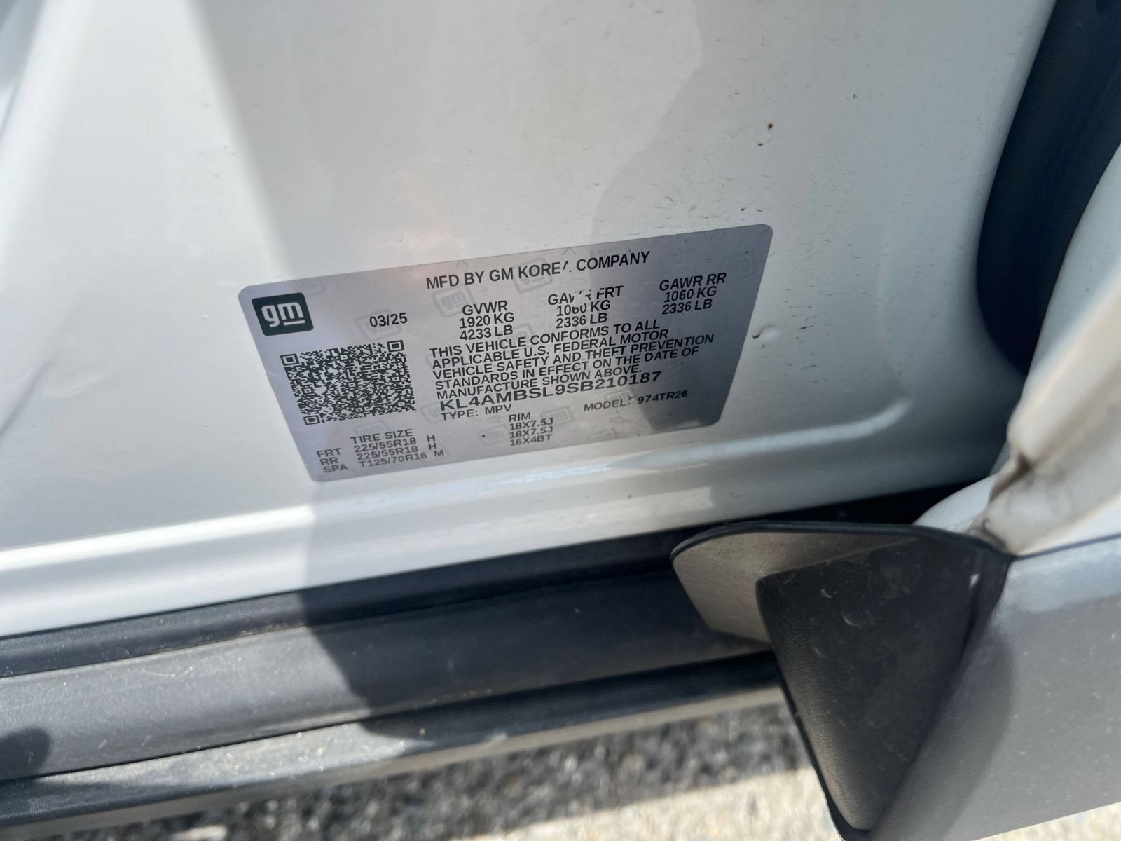 Used 2025 Buick Encore GX Preferred FWD image 30