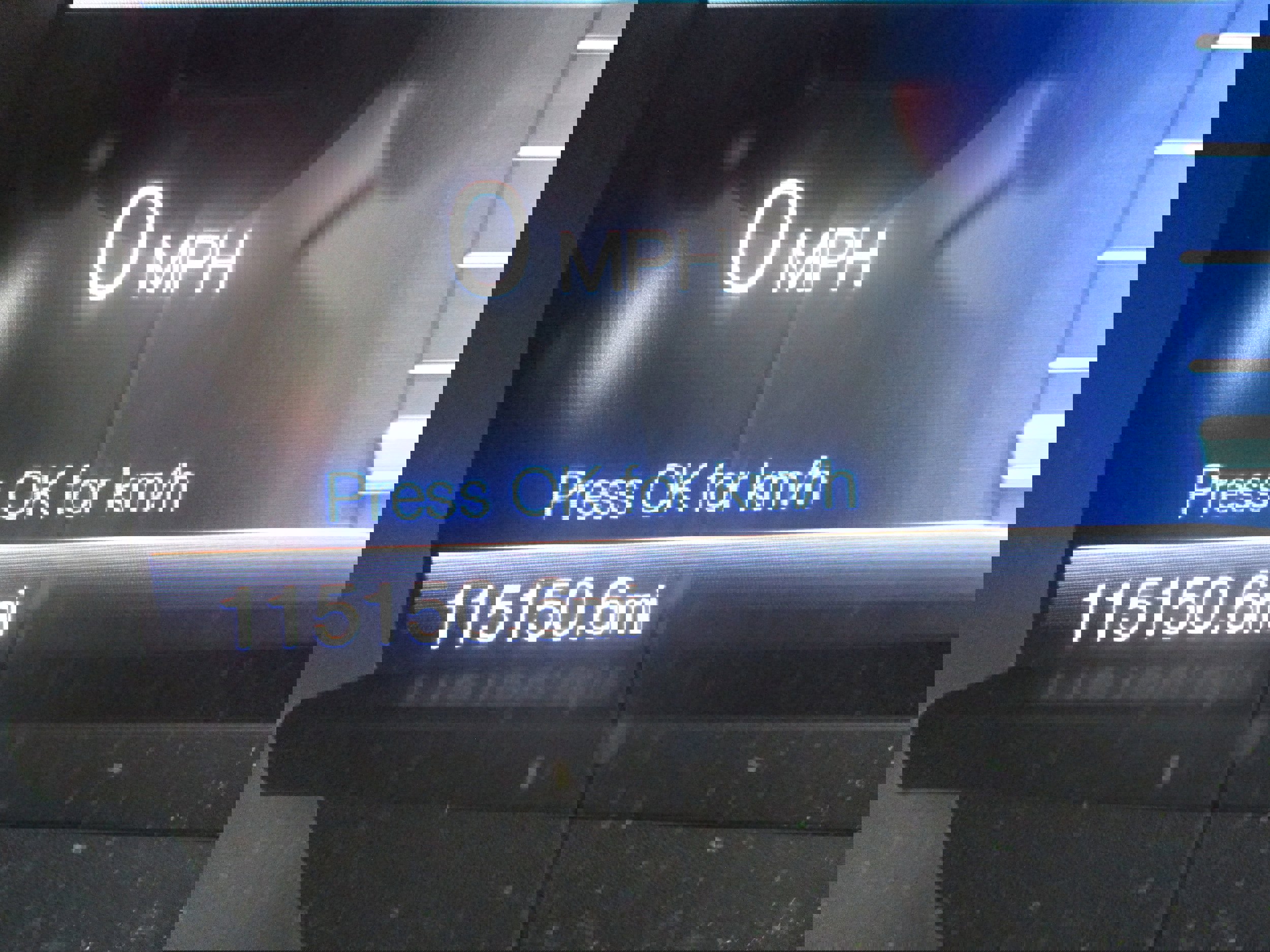 Used 2017 Ford Edge Titanium w/ Cold Weather Package FWD image 11