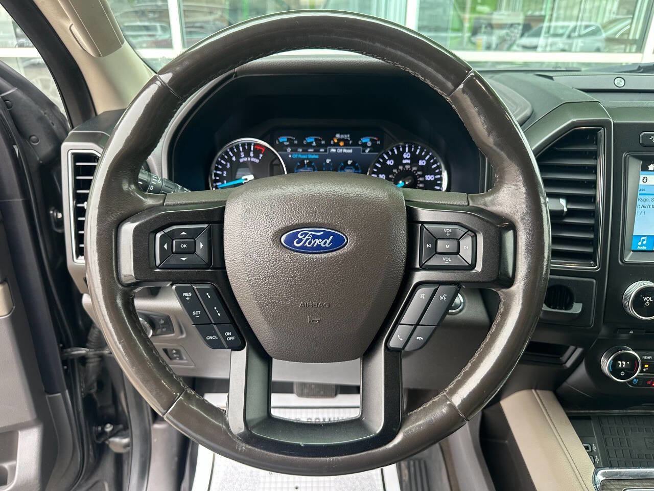 Used 2018 Ford Expedition Limited w/ Equipment Group 302A image 30