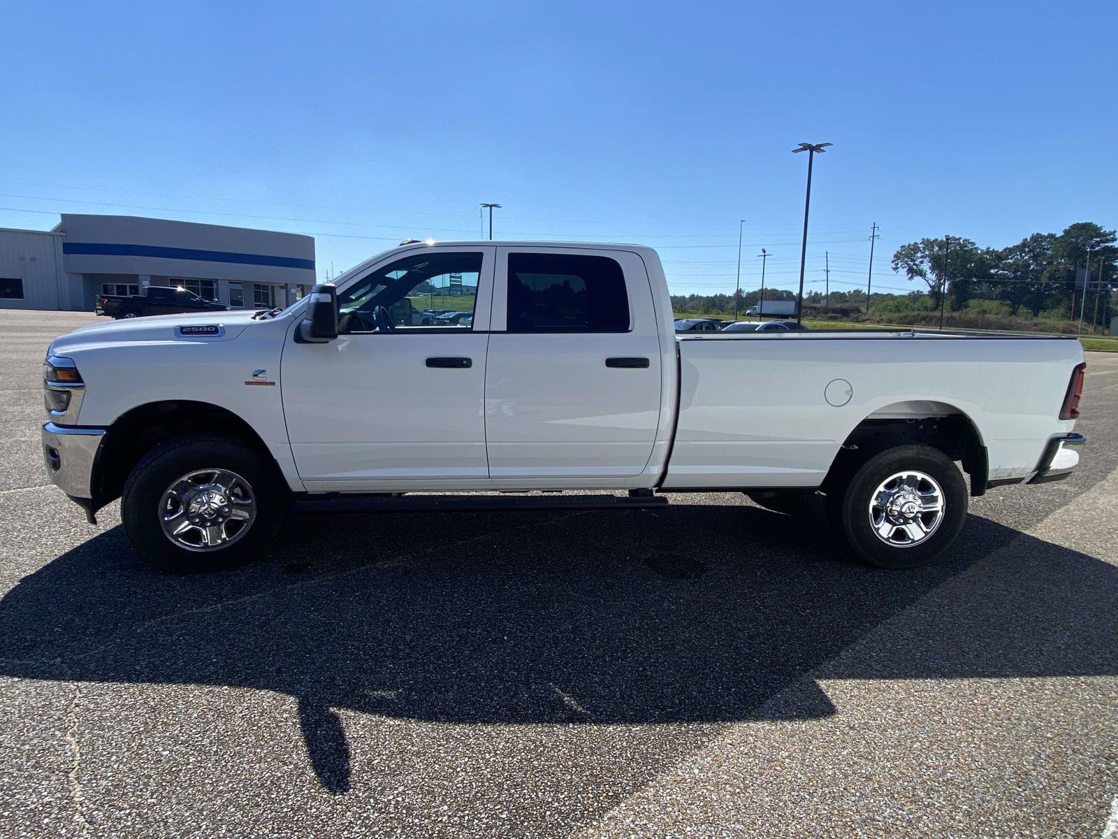 Used 2025 RAM 2500 Tradesman AWD/4WD image 4