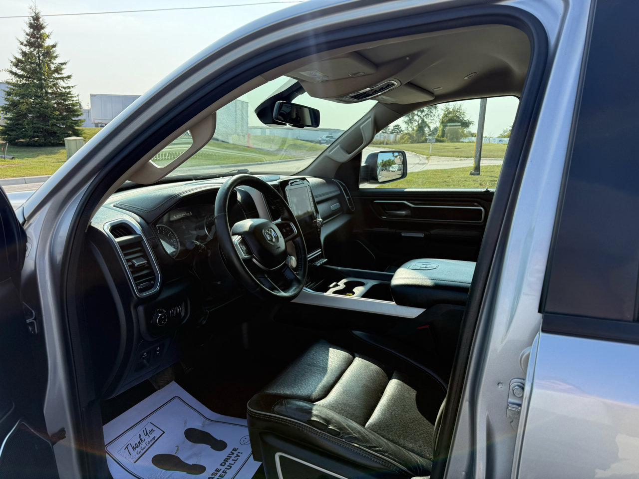 Used 2020 RAM 1500 Laramie image 14