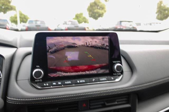 New 2026 Nissan Rogue S image 25