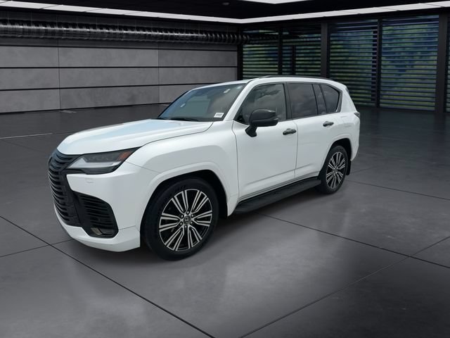 Certified 2025 Lexus LX 600 4WD w/ Appearance Package image 4