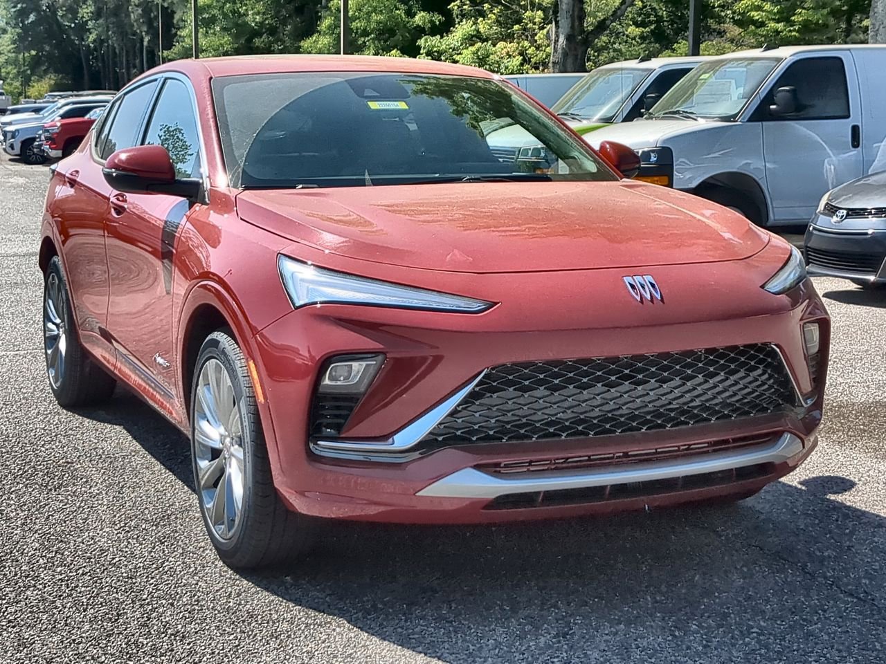 New 2026 Buick Envista Avenir FWD image 2